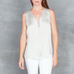 GO SILK GO‎ ZIPPY TANK LUXE BEACH size small